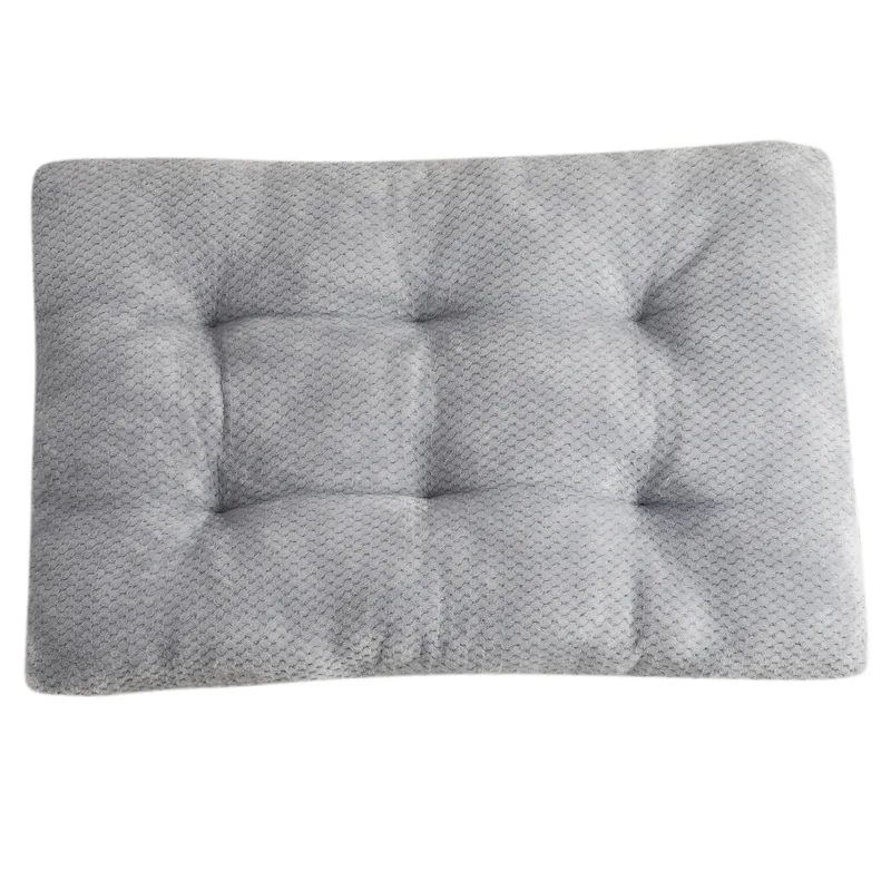 Snug™ Quilted Pet Bed Mat